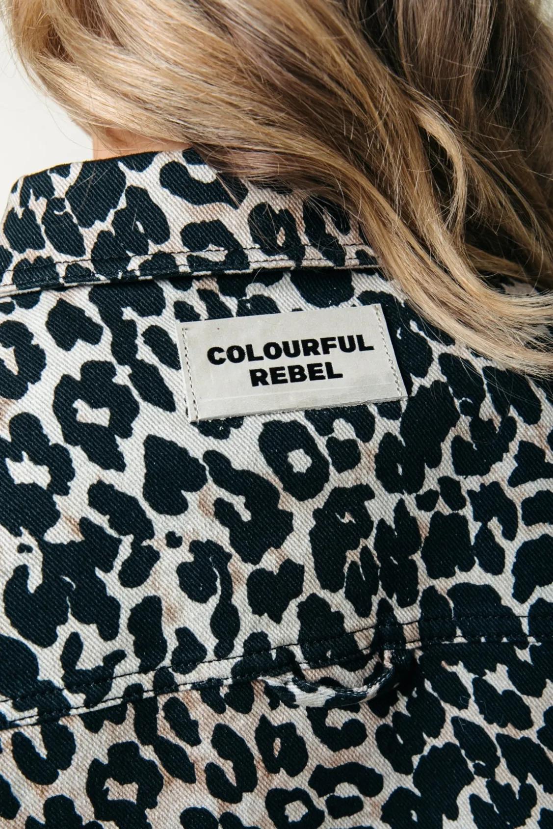 Blouses<Colourful Rebel Olle Leopard Cropped Denim Blouse | Beige