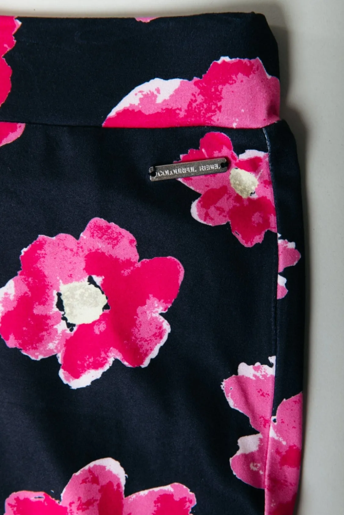 Broeken<Colourful Rebel Poppy Flower Flare | Bright pink Brightpink